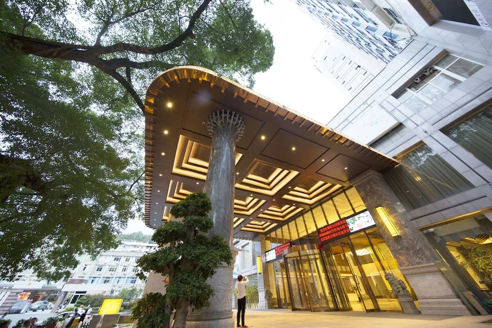 Hotel photo 12