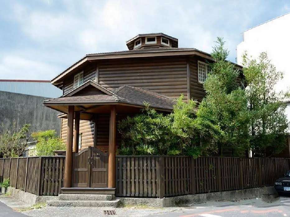Cypress forest B&B