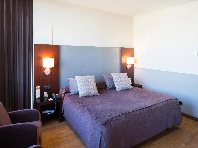 Catalonia Gran Hotel Verdi - Chambres