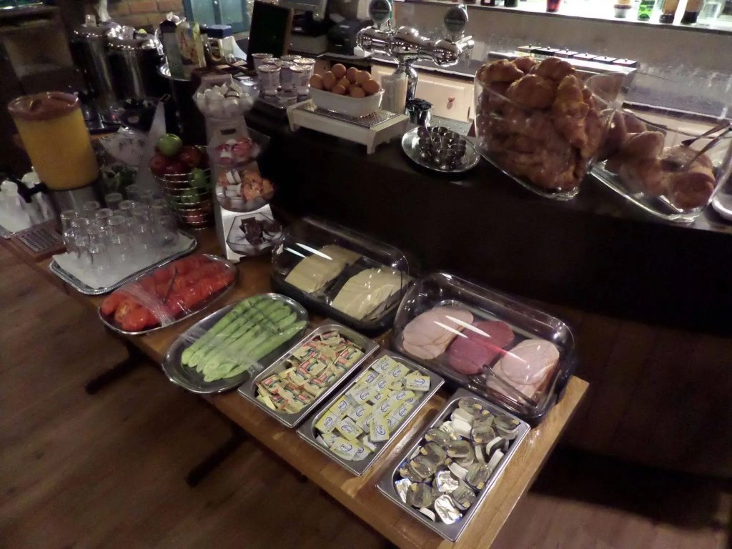Hotel photo 12