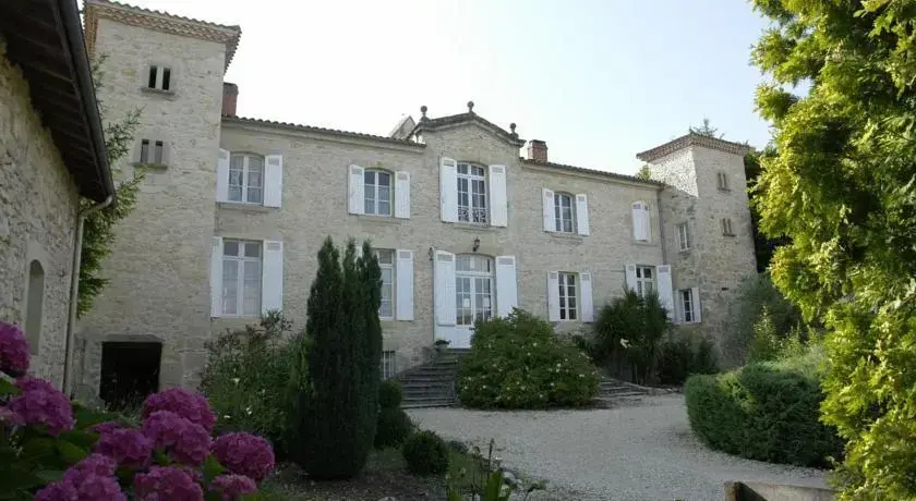 Du Prieuré