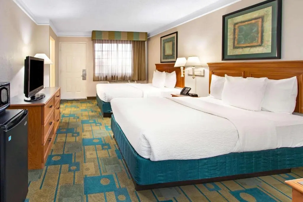 La Quinta Inn by Wyndham Albuquerque Airport - Chambres