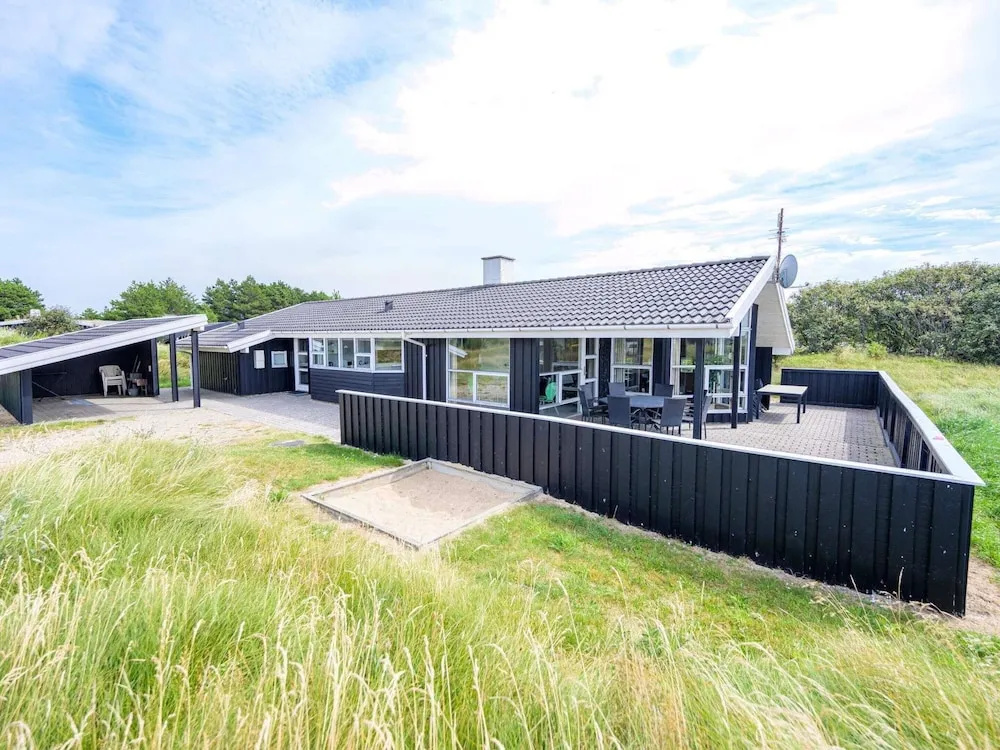8 Person Holiday Home in Henne