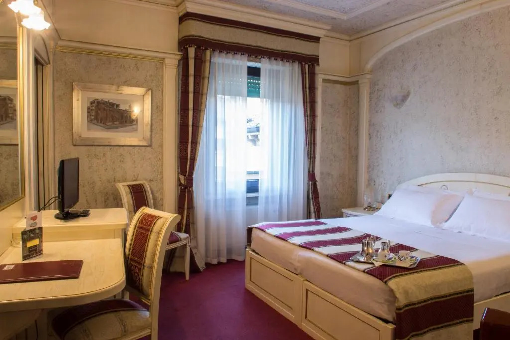 Colomba D'Oro Hotel - Chambres