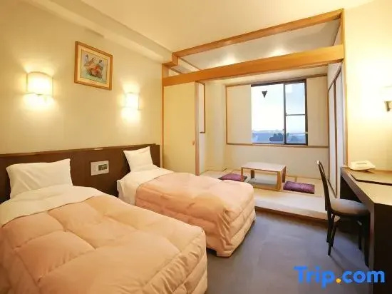 Standard room with mountain view
