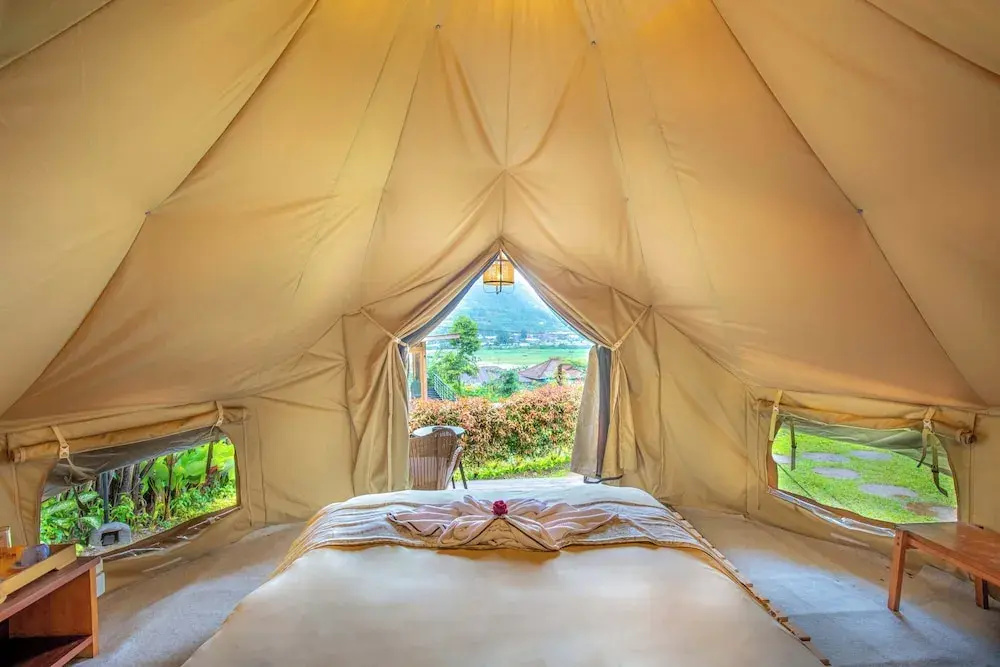 Tent (full double bed)