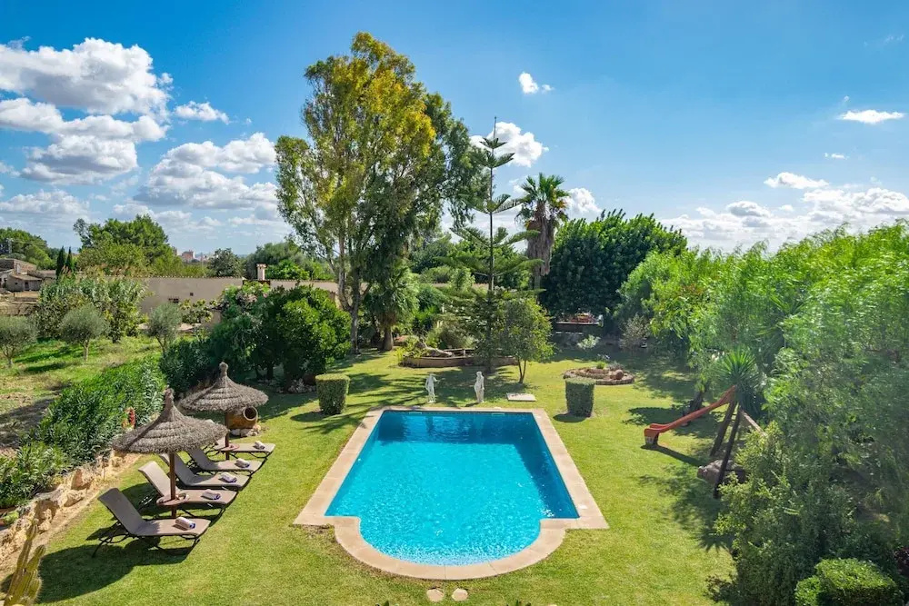 Ca Sa Nina in Inca With 3 Bedrooms and 4 Bathrooms