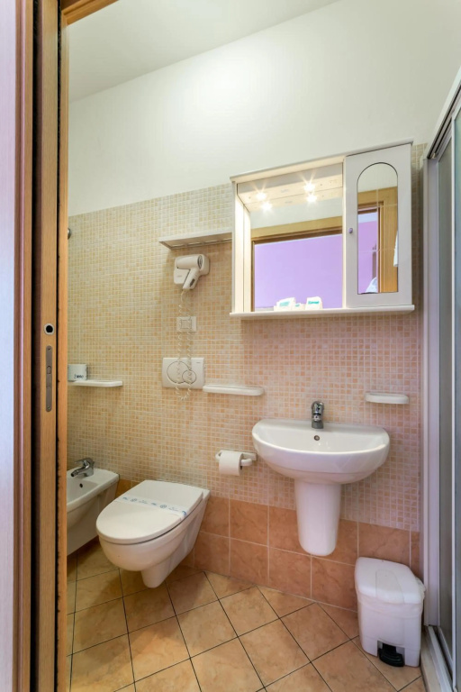Hotel photo 30