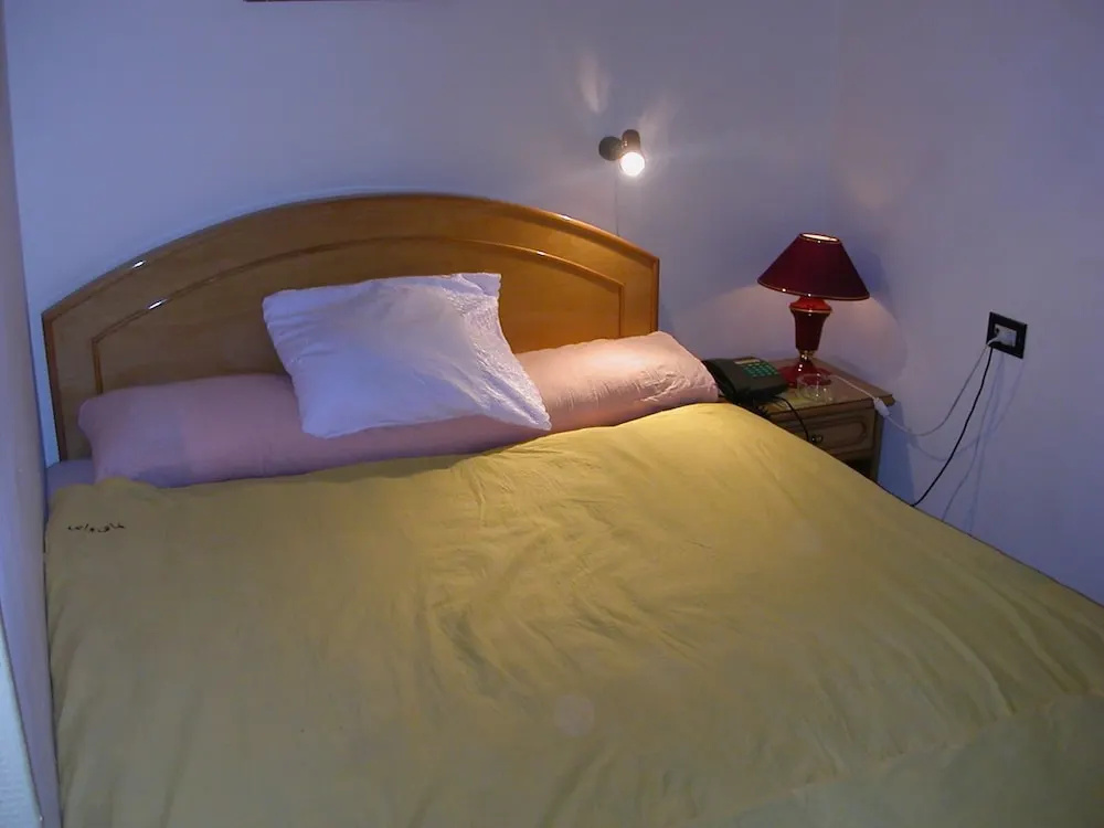 1 Bedroom Economy Single room