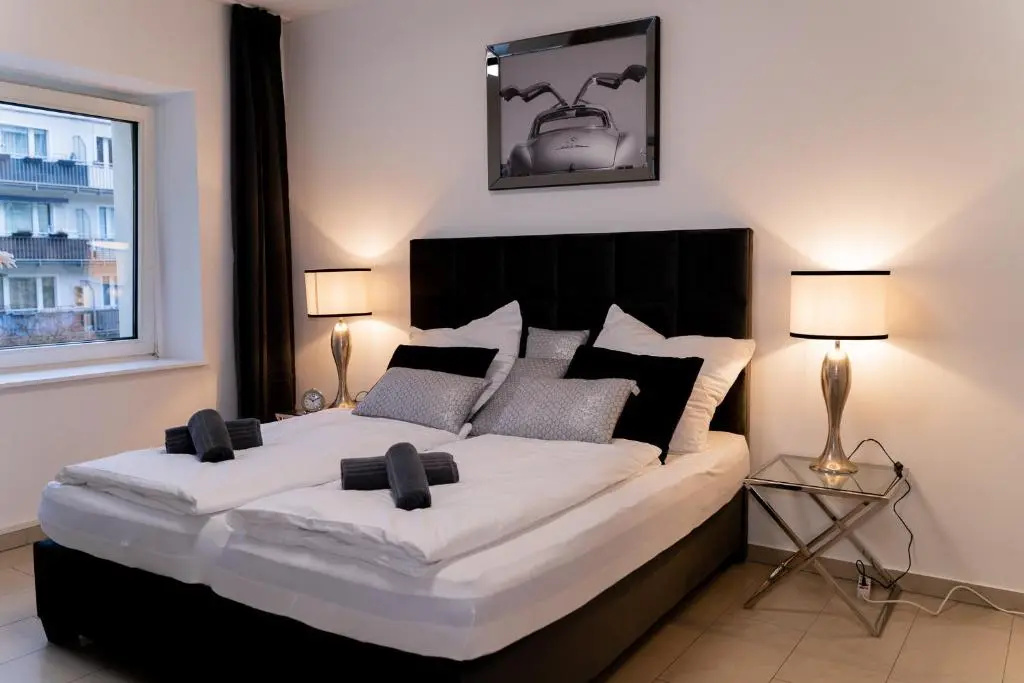 Double Studio (full double bed)