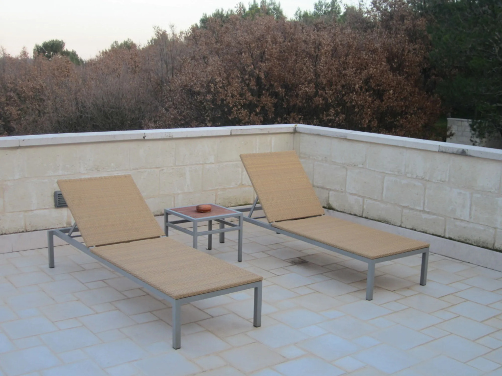 Balcony & Terrace