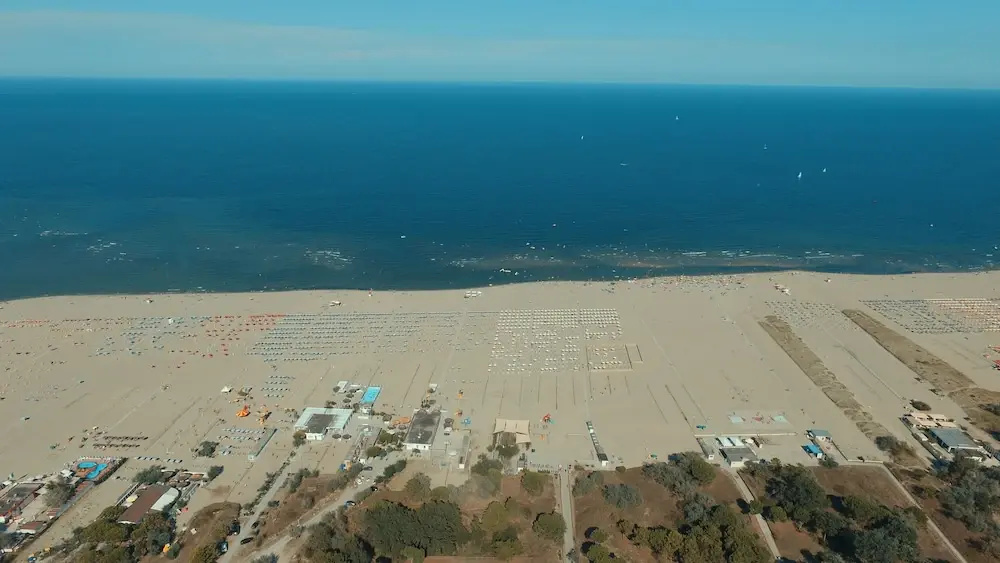 Beach & Waterfront