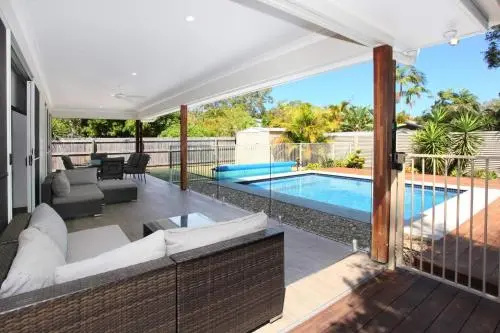 59 Banksia Avenue Coolum Beach - Pet Friendly, Linen included, 500 BOND
