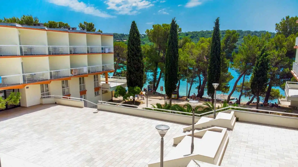 Hotel photo 13