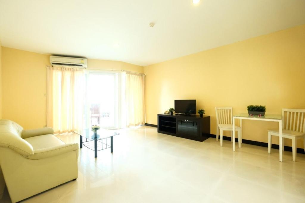 Семейный люкс в Отель Jomtien Plaza Residence