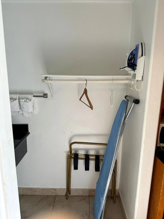 Classic Double room (full double bed)