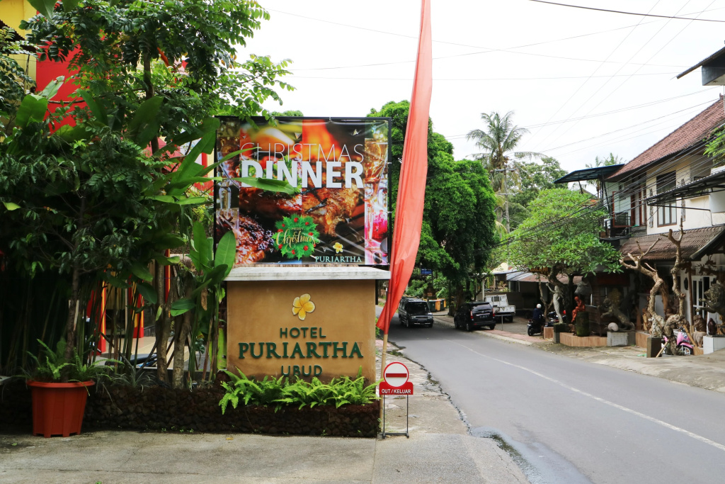 Hotel Puriartha Ubud - Tap to explore photos