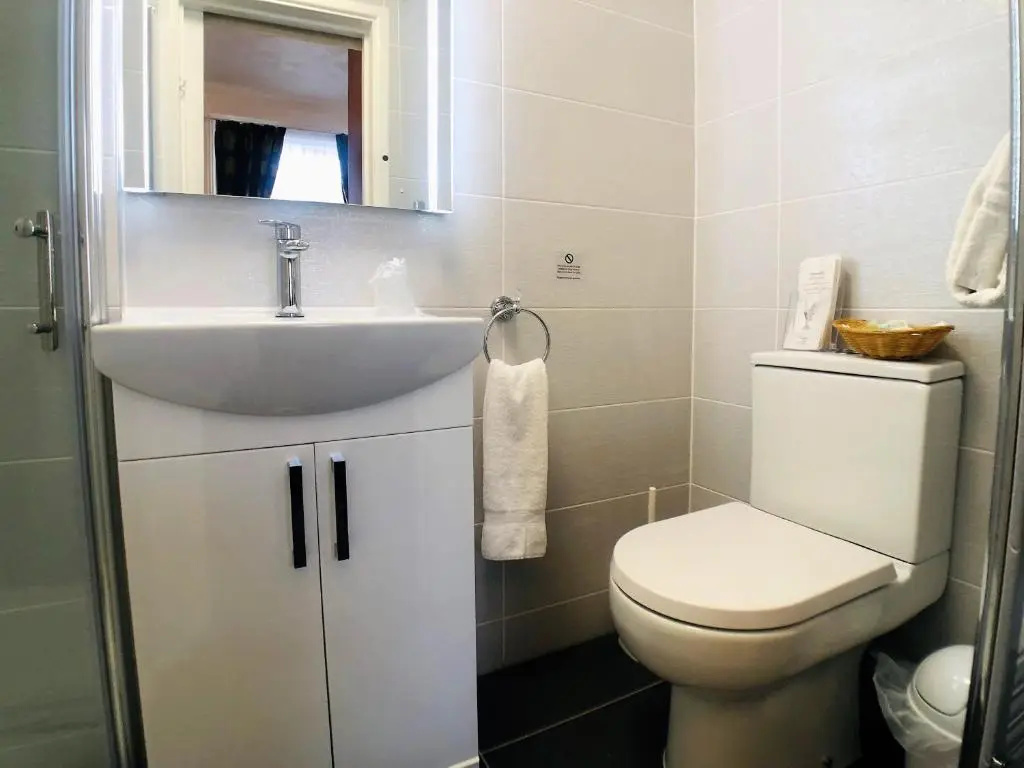 The Ilfracombe House Hotel - near Cliffs Pavilion - Chambres