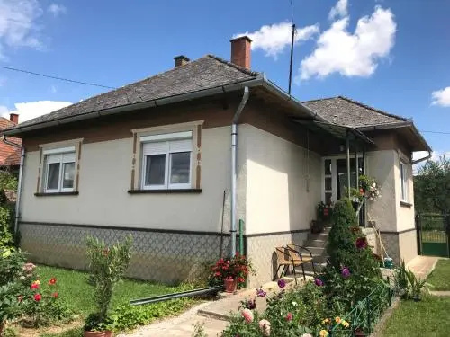 Kökörcsin Vendégház