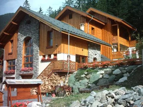Chalet Deleglise 2