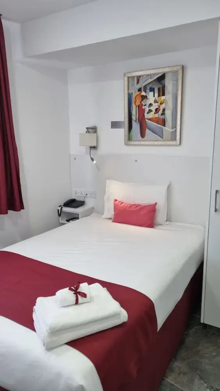 Comfort Single room with balcony (single bed)