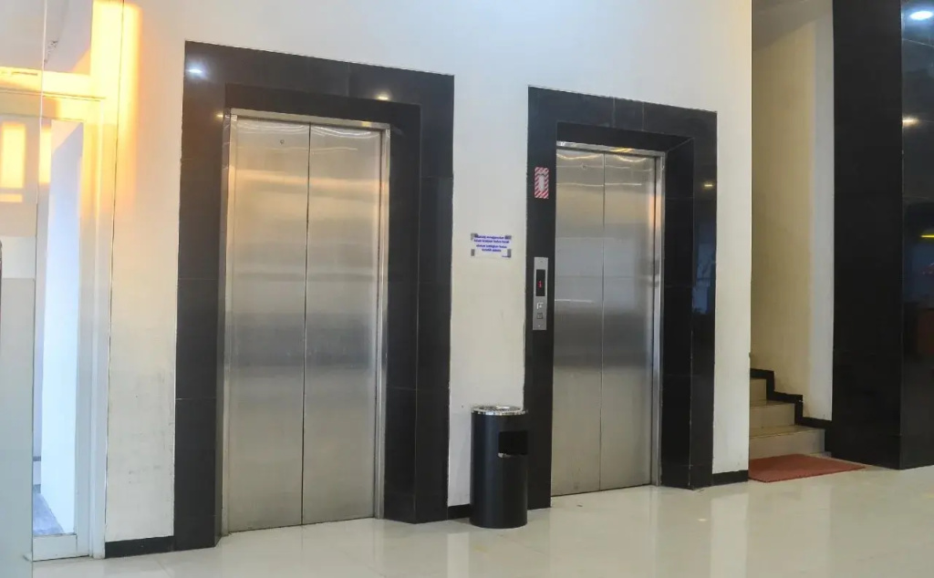 Hotel Grand Pacific by OYO Rooms - фото 13
