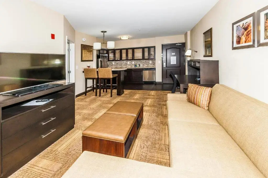Staybridge Suites Knoxville-West by IHG - Chambres