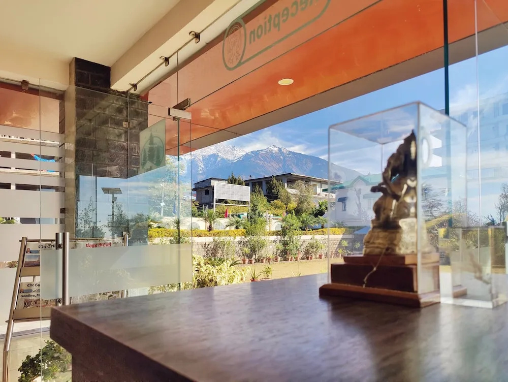 Hotel Dharamshala Ayush Health Paradise
