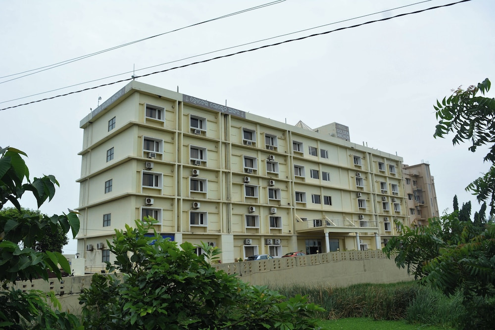 Hotel Golden Anchor Dhamara