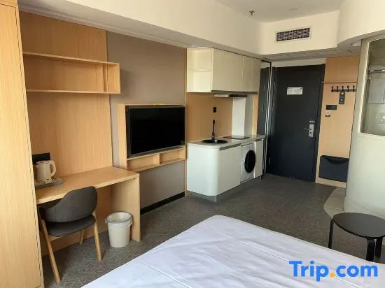 Premier Apartment
