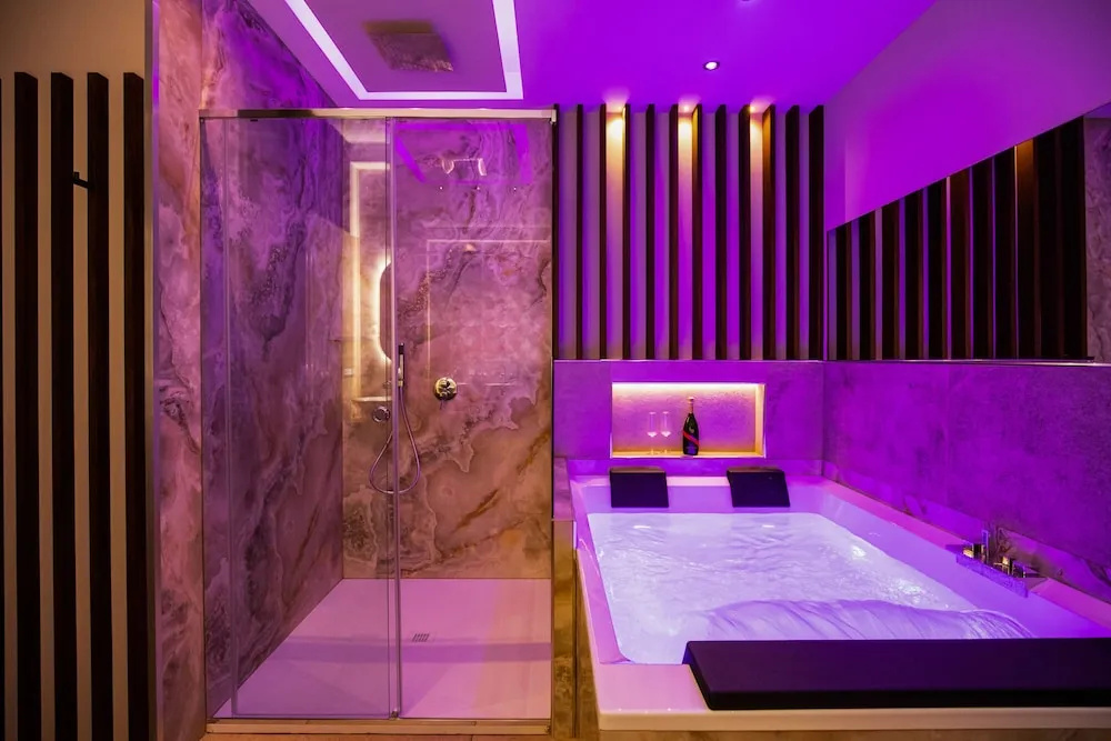 Prestige Suite