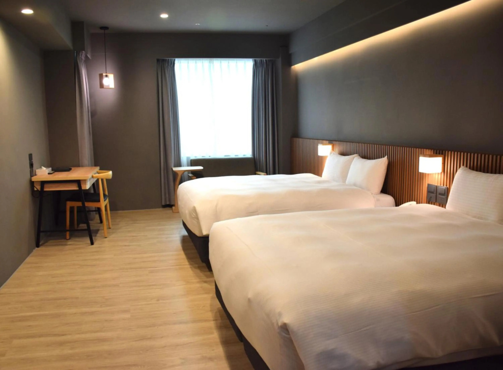 YOYO Hotel — 4
