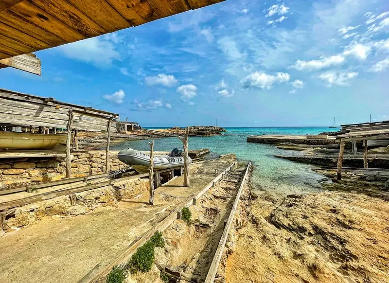 Beach & Waterfront