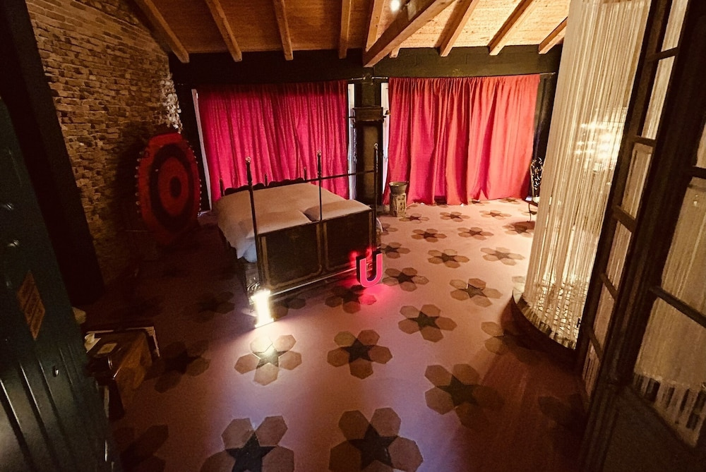 Hotel photo 18