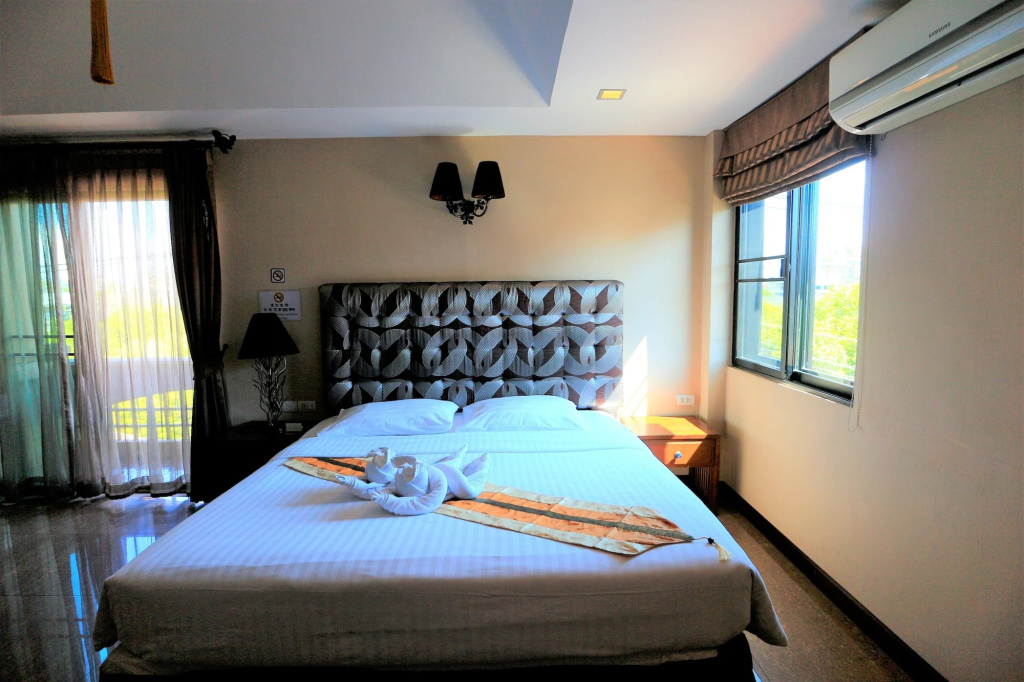 At Home At Chiang Mai by null