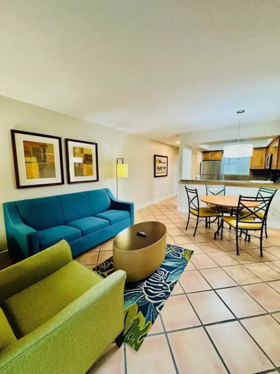 2 Bedrooms Suite with balcony