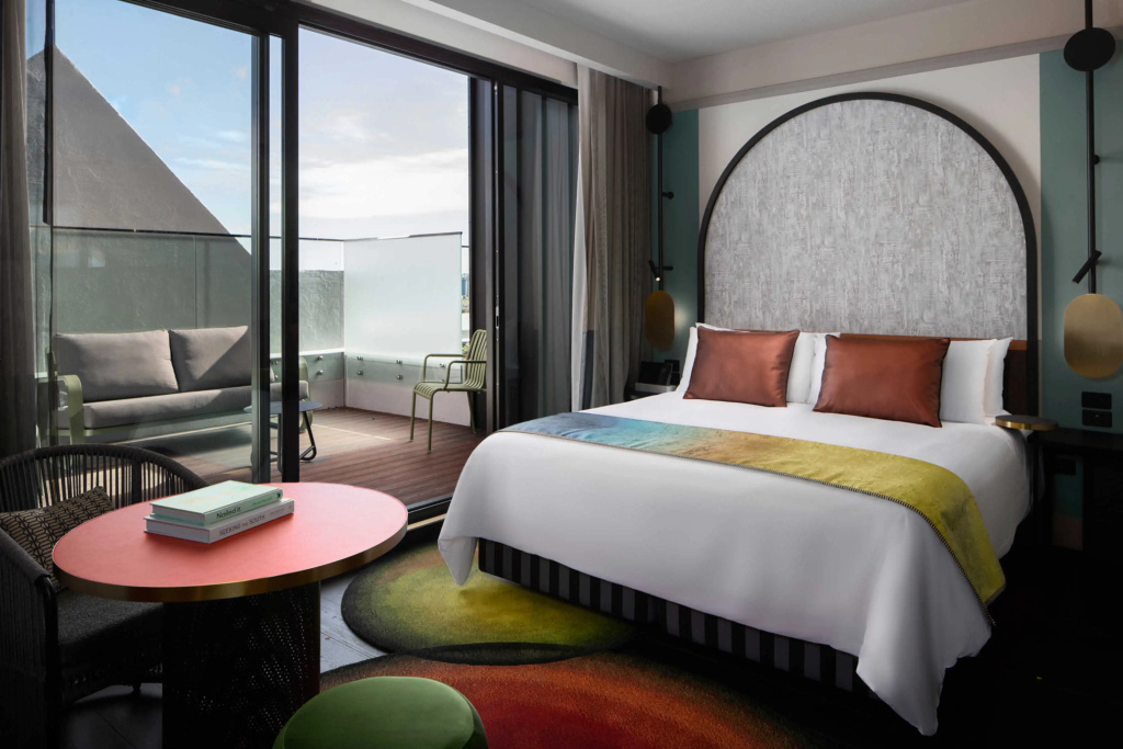 Standard Double room with balcony (full double bed)