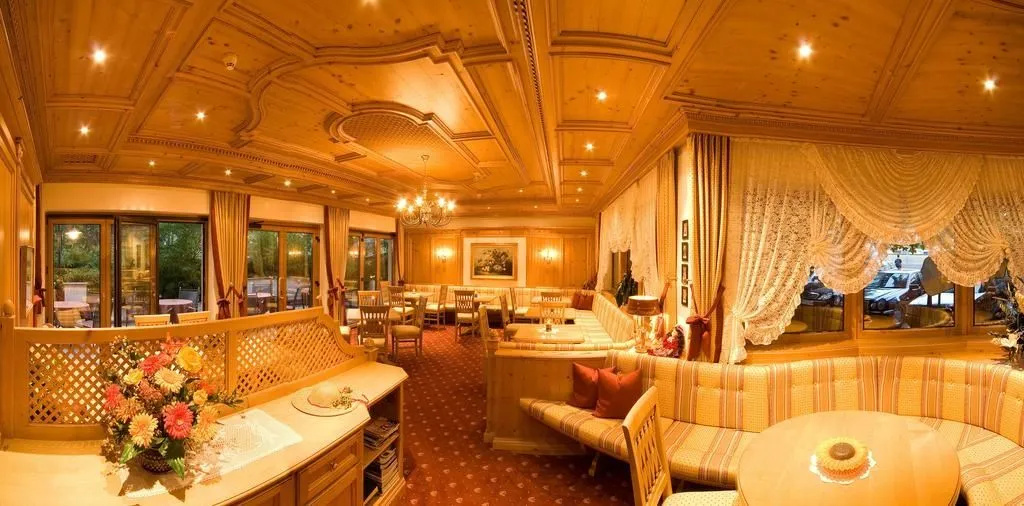 Hotel photo 17