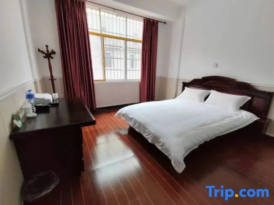 White Dolphin Hotel - Qinzhou - Chambres