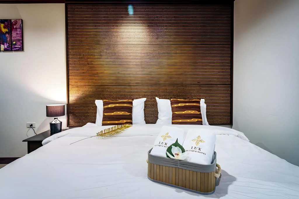 Отель Lux Boutique Hotel в Нонтхабури