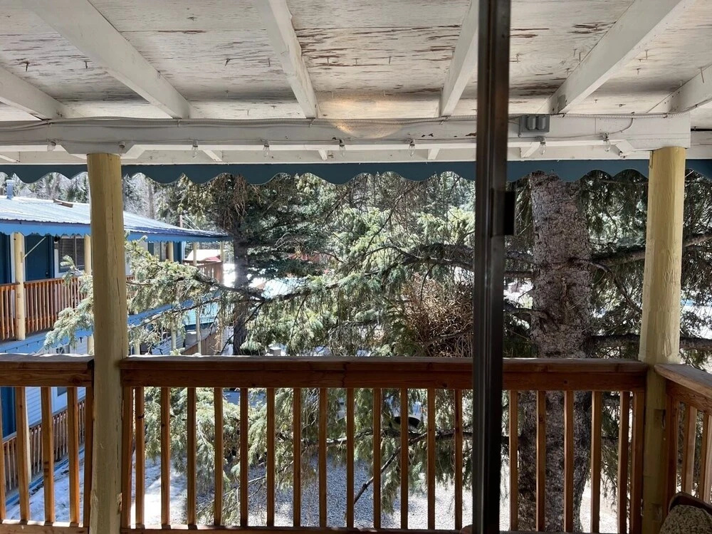 Balcony & Terrace