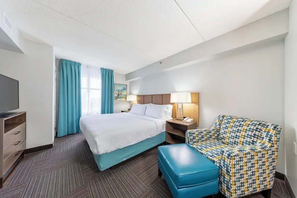 Staybridge Suites Guelph by IHG - Chambres