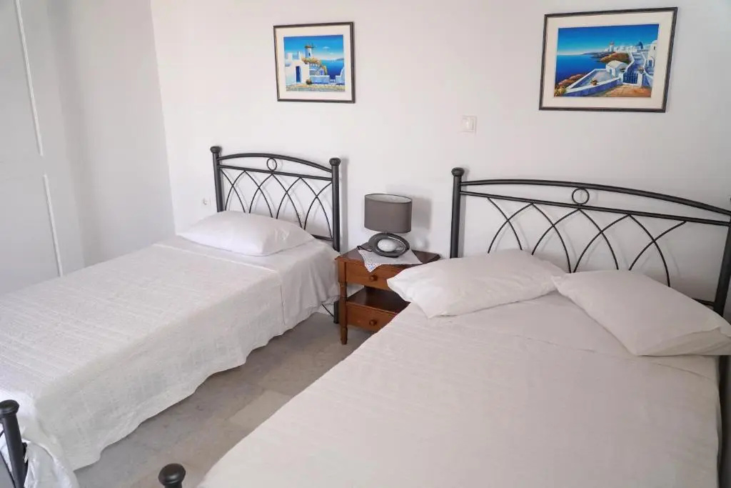 Moutsouna Beach II - Chambres