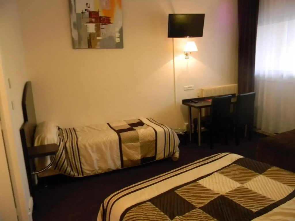 Brit Hotel Cahors - Le France - Général