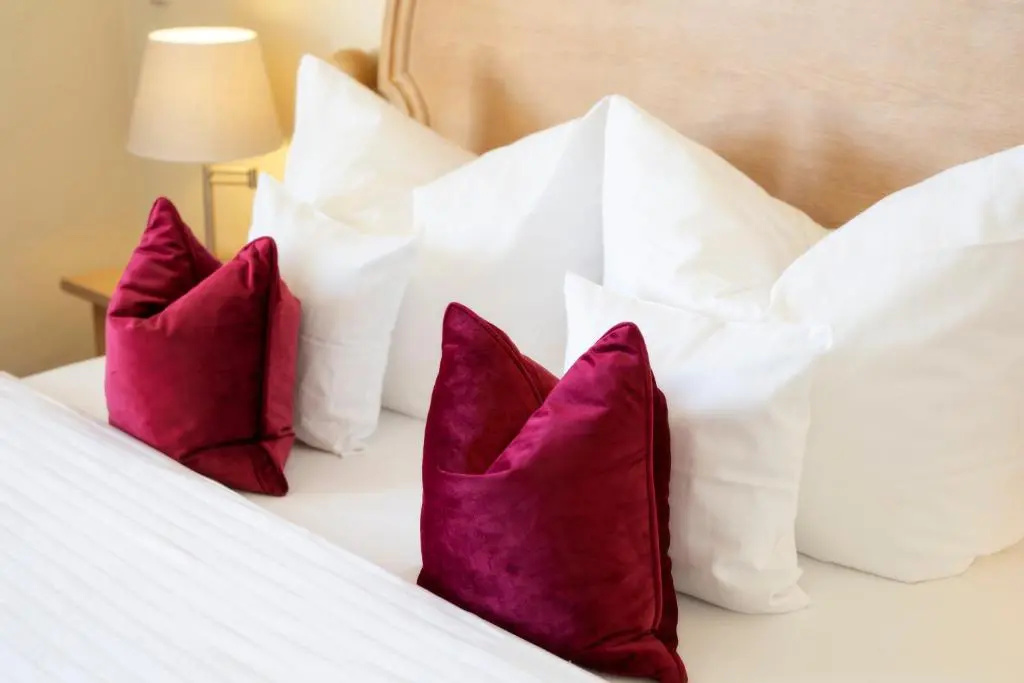 Comfort room