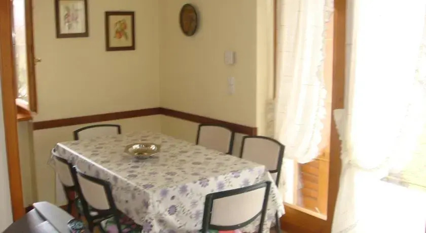 Balatoni Lakófalu - фото 3