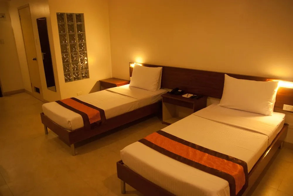 Deluxe Double room (twin beds)