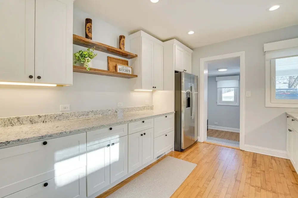 2 Mi to Northwestern: Updated Home w/ Game Room! - фото 18