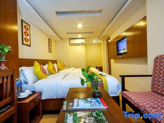 Deluxe Quadruple room