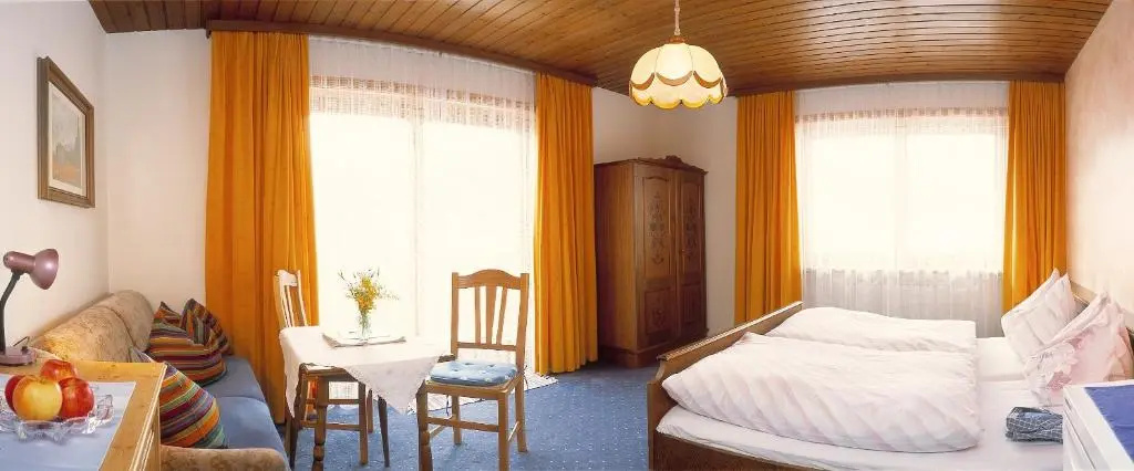Pension Wieser "Baschtlmai" - Chambres